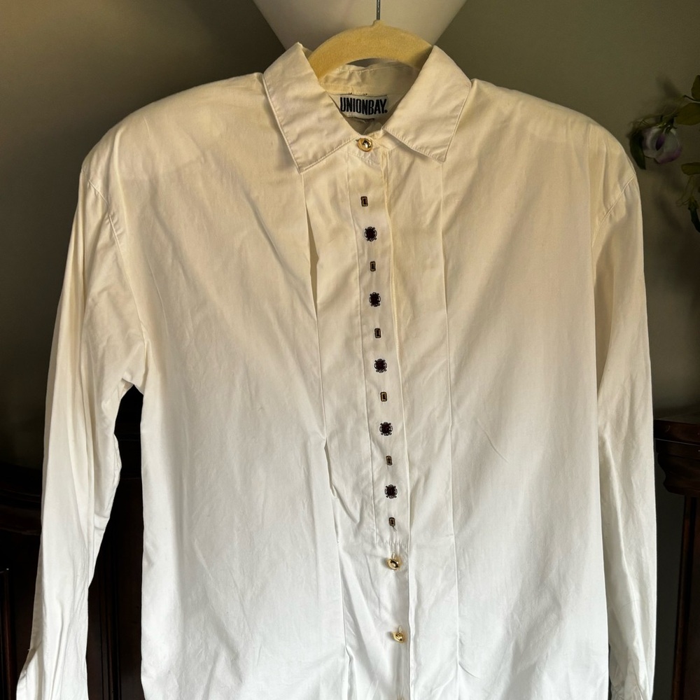 Vintage Unionbay Embroidered Blouse